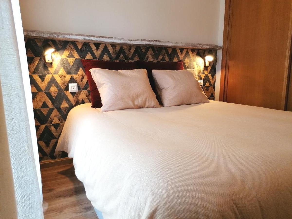 Apartamento Con Encanto En Sallent De Gallego Ngoại thất bức ảnh